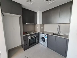 امتلك شقة احلامك في قلب الجادة 